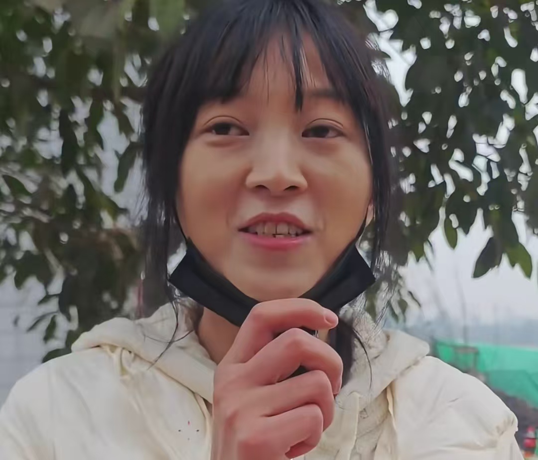 网红“呆呆”家门前泥土被卖天价？二手平台惊现“转运土”