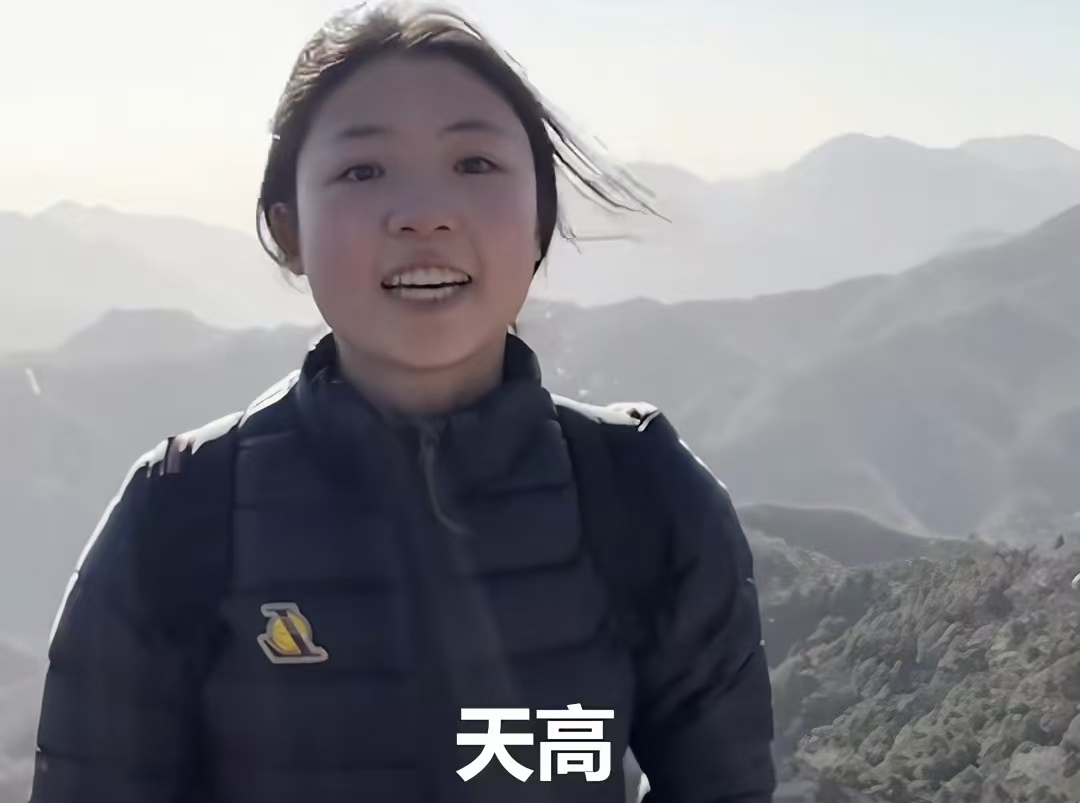 长城哽咽诵诗女孩发邀约：赴长沙橘子洲头，共赴家国之约