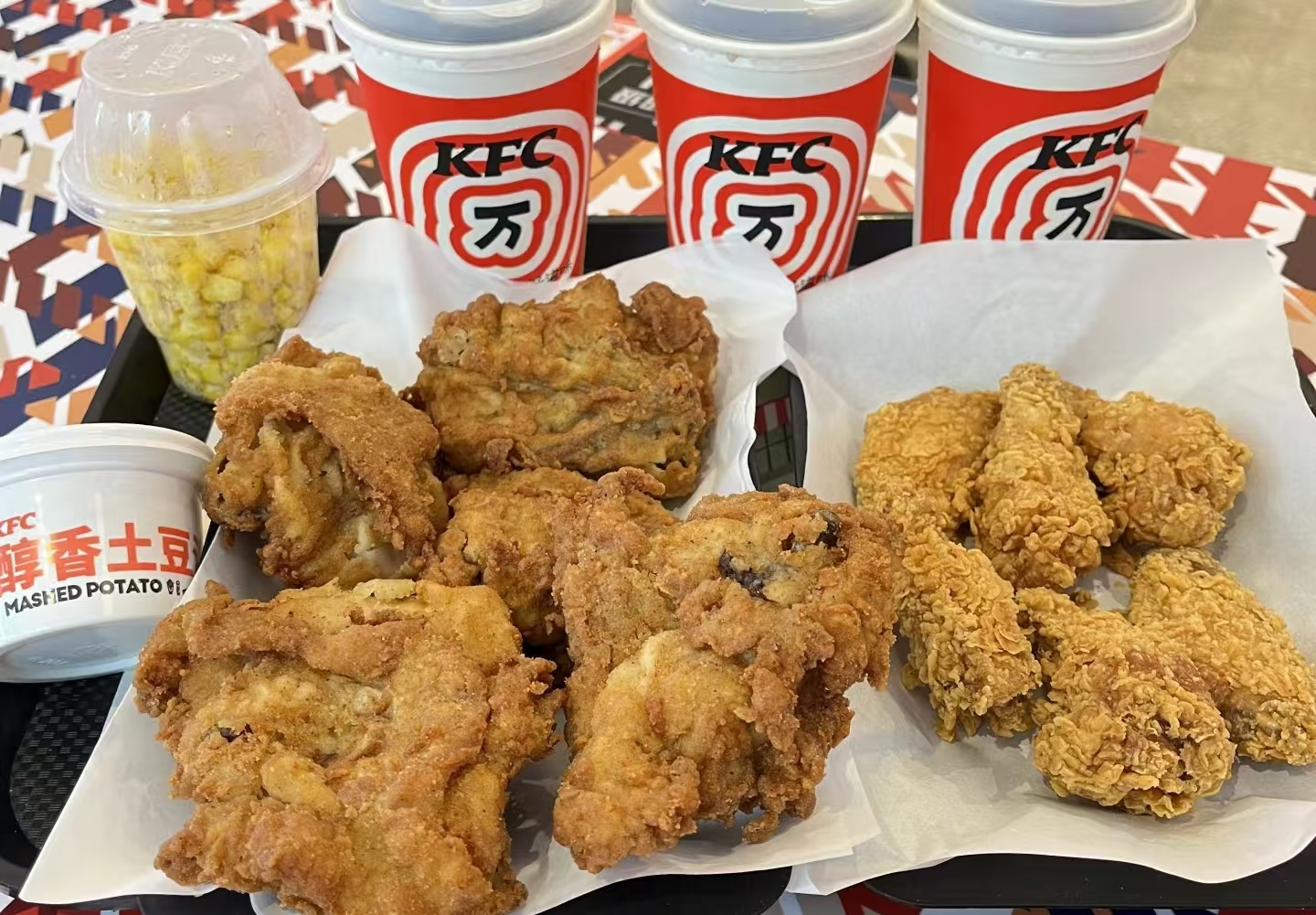 疯四变 “崩四”！肯德基全国系统瘫痪，网友：付完钱订单蒸发