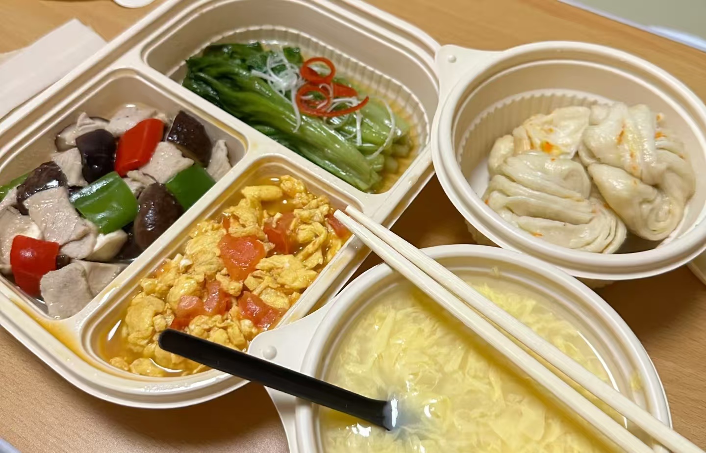 爆火！三甲医院开外卖了减脂餐、月子餐比轻食店还香