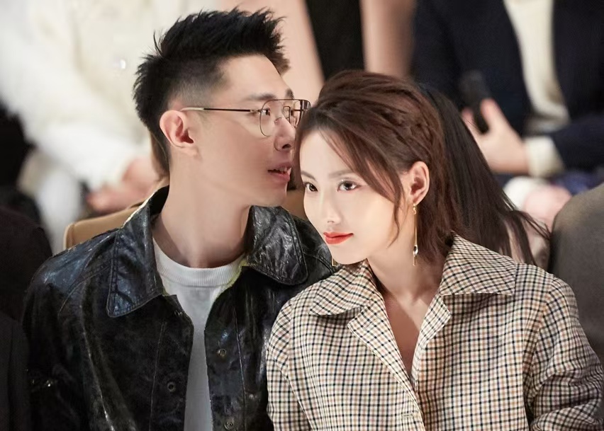 买超新瓜？热啵模糊回应引全网扒，张嘉倪体面成对照