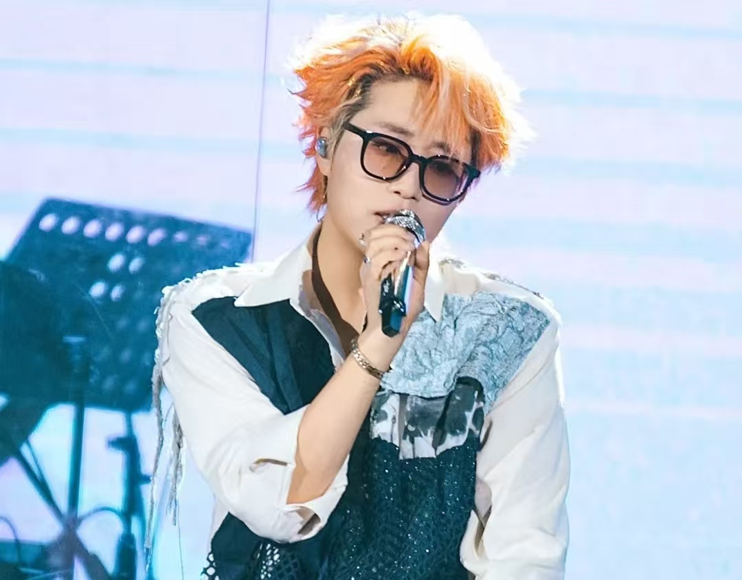 《跳楼机》原唱怒撕环球音乐：版权被吞、私自签约，百万收益一分没见