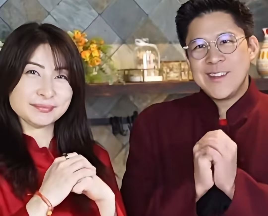 原来豪门追爱也接地气！霍启刚自曝追郭晶晶细节，父亲质问尽显高情商