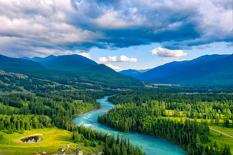 中国最 “霸道” 边境线：不用出国，在这五城就能一眼看遍三国