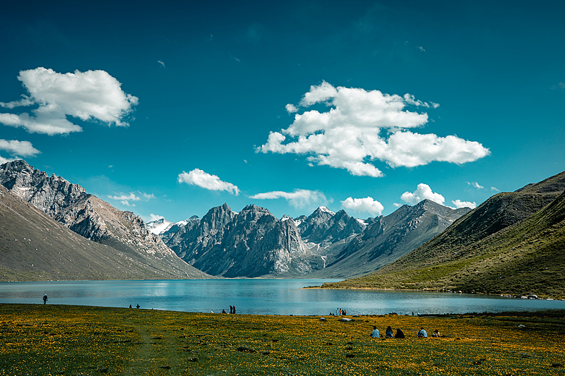 藏在中国的 9 处 “外星秘境”，治愈春日所有浮躁