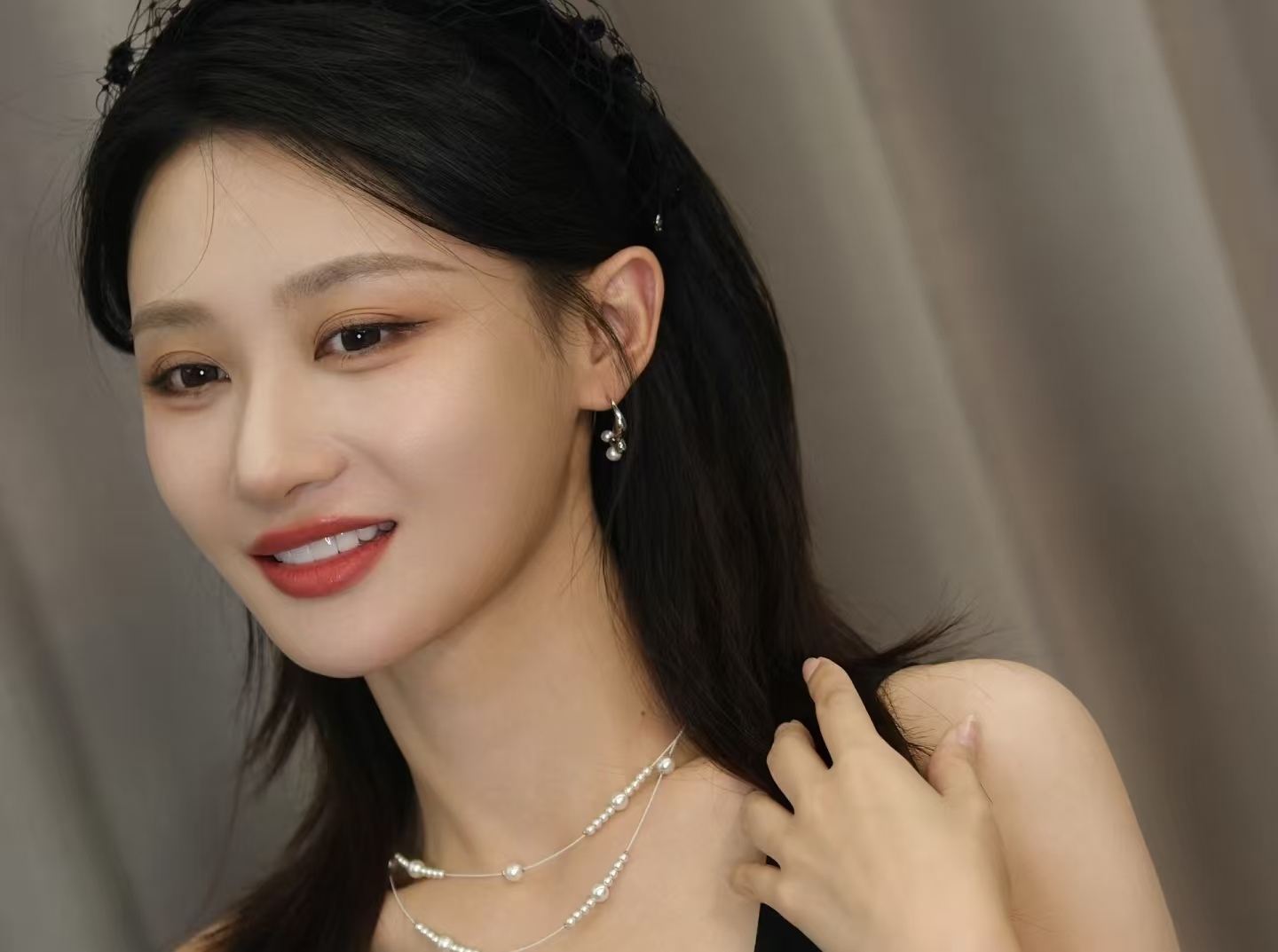 《乘风2026》最意外名场面，蒋龙送考喊何宣林“老师”？网友：完全没看出来