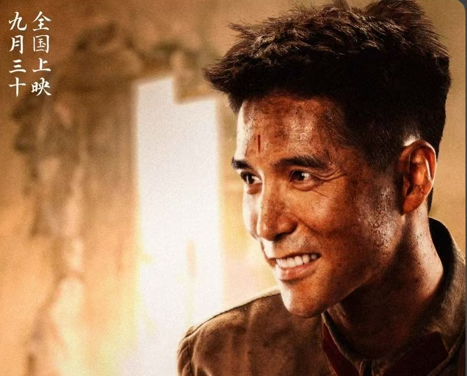 太敷衍！阿云嘎夸《给阿嬷的情书》电影“祖孙深情”，网友：你真的看了吗？