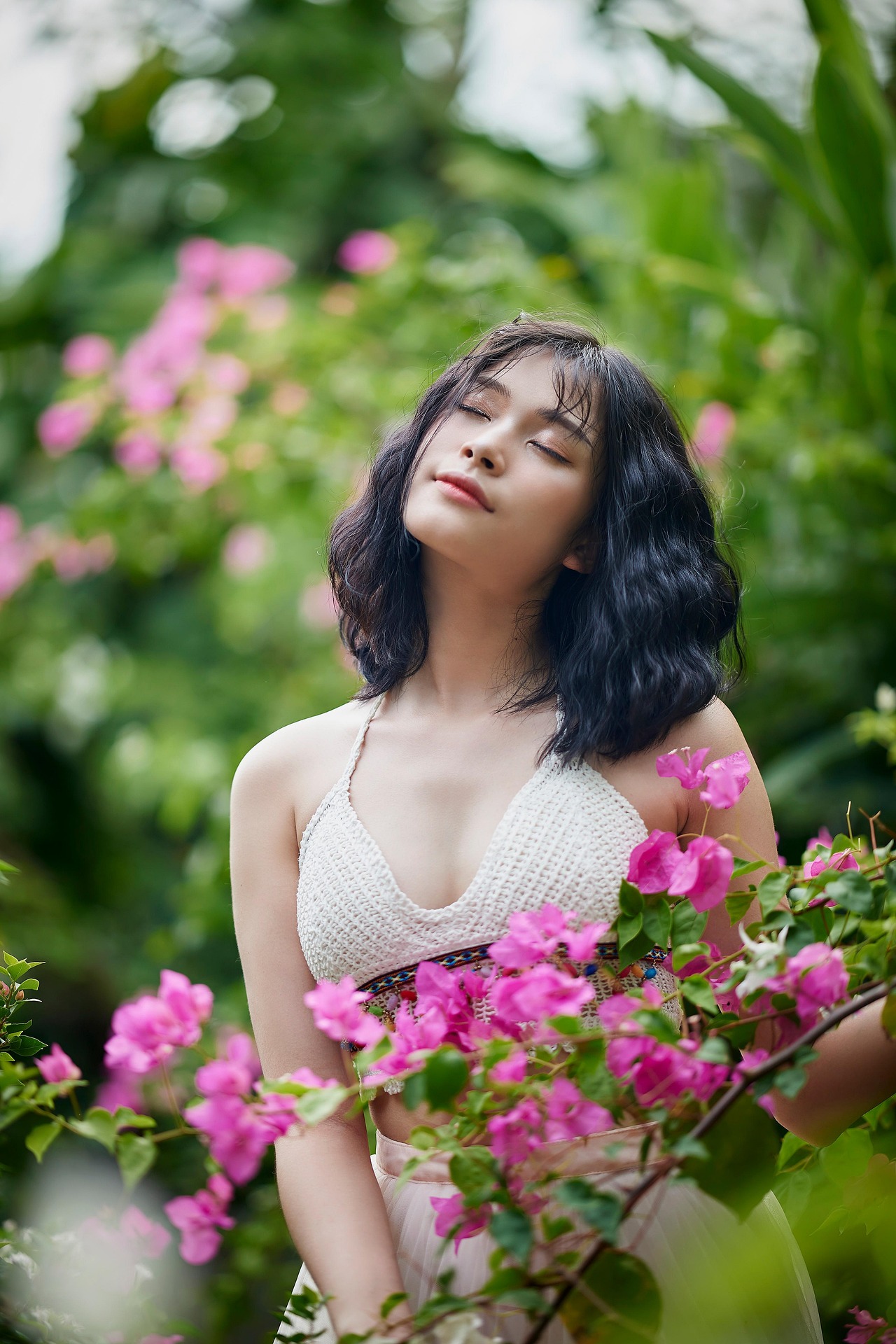 夏天的风我永远记得✨ | 花丛里的少女 | 解锁超清新旅拍模板