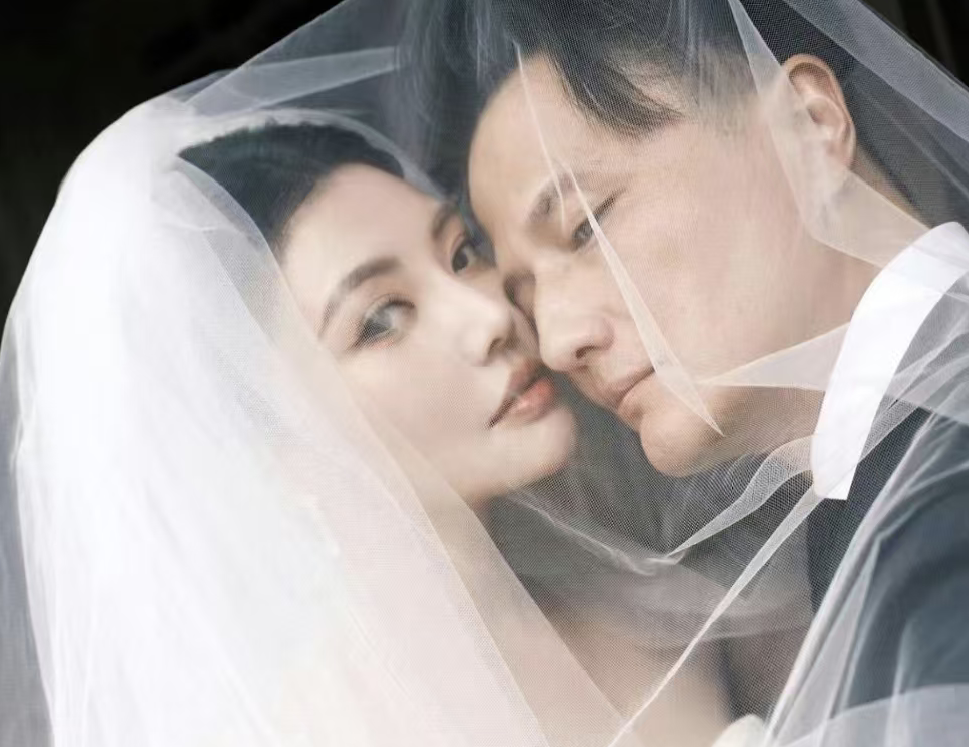 内娱独一份！尹子维徐冬冬11月补办婚礼，专属迎宾方式太新颖