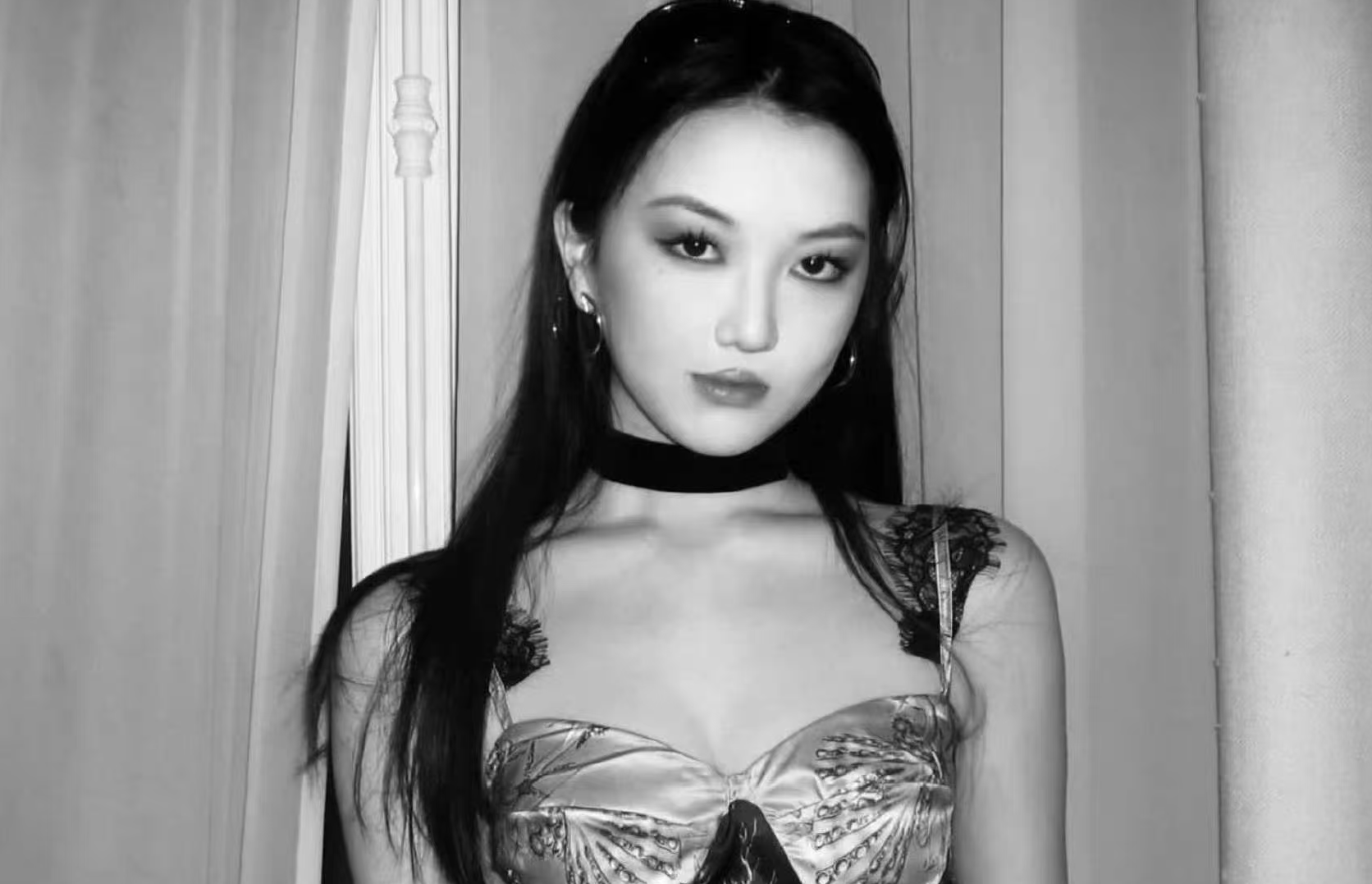 女大十八变！20岁李嫣逆袭开挂，175cm身高碾压王菲、窦靖童
