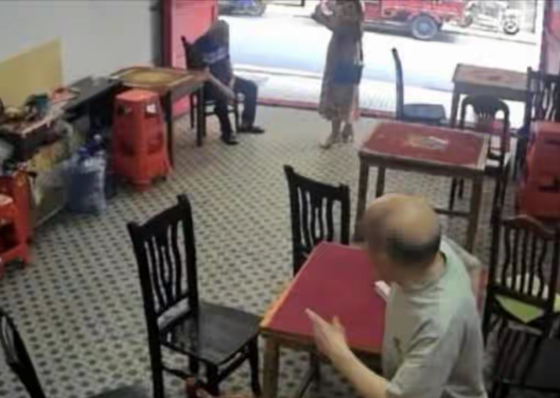 祁东店主救人反被索赔，薛之谦评论区连发 62 个问号，道尽众人无奈