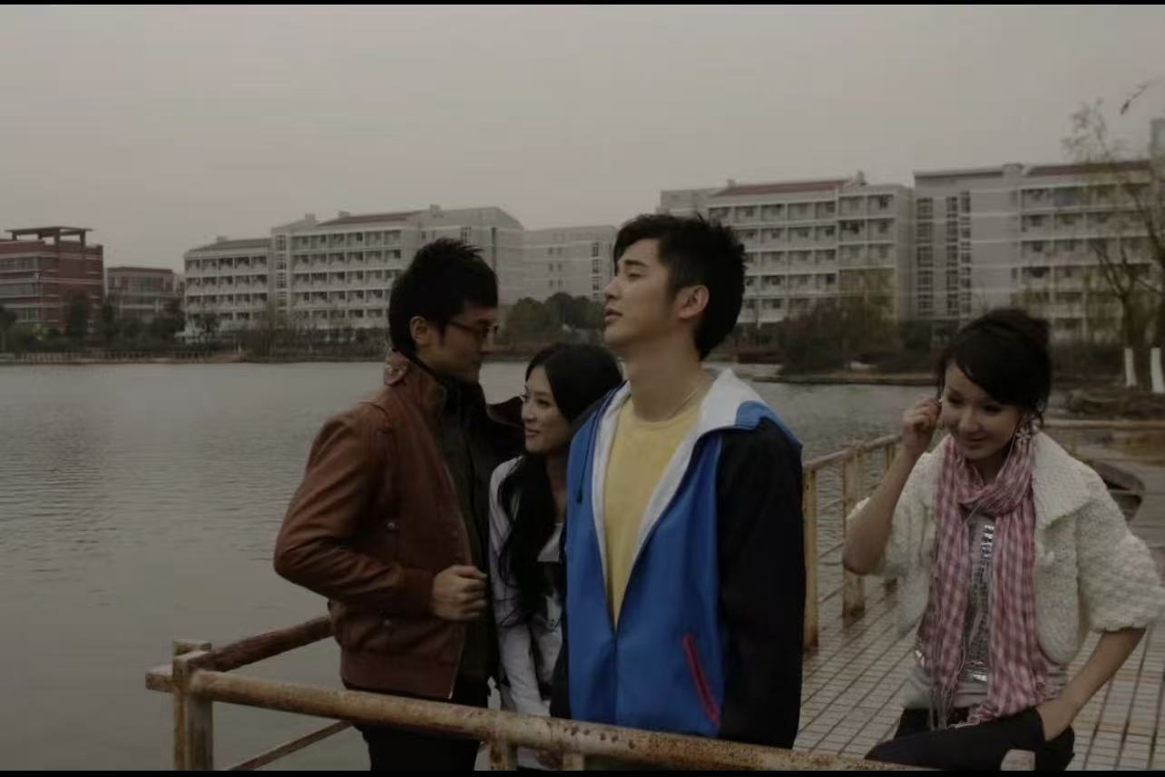 今夕是何年！爱情公寓流出废弃镜头，展博婉瑜这段约会正片居然删掉了