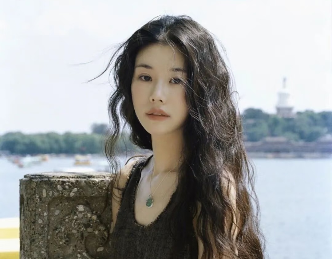千万赔偿、被限高！昔日美妆一姐姜乘澜，为何落得如今下场？