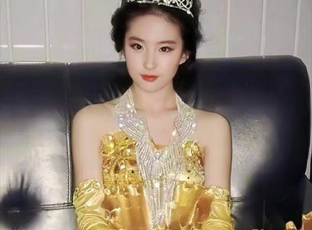 金鹰女神成为时代回忆！第 33 届金鹰奖官宣永久取消，你还记得历届女神吗？