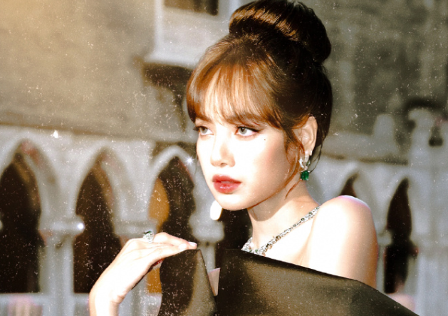 Lisa 首度坦白！团期暗藏多段地下恋情，直言 Kpop 是镀金牢笼