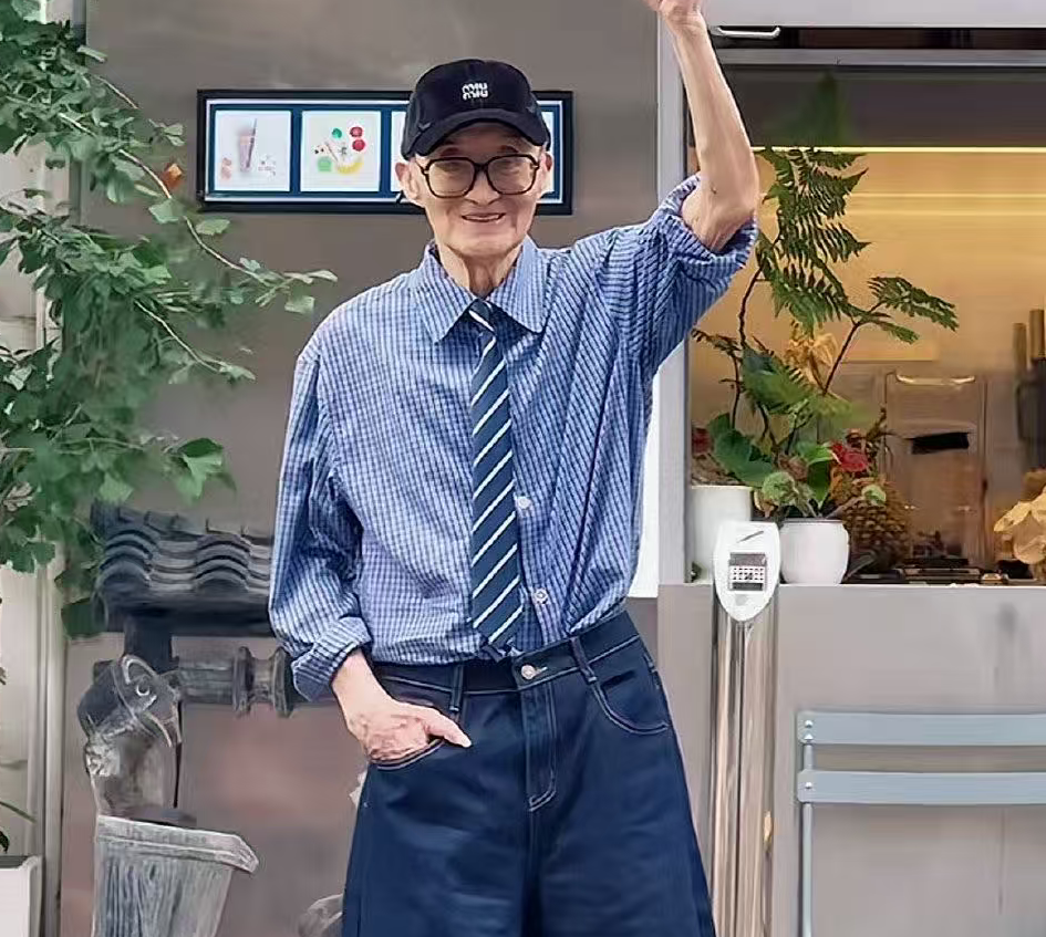 全网泪目刷屏！“最潮爷爷”悄然离世，半生报国半生治愈，最后遗言太戳心