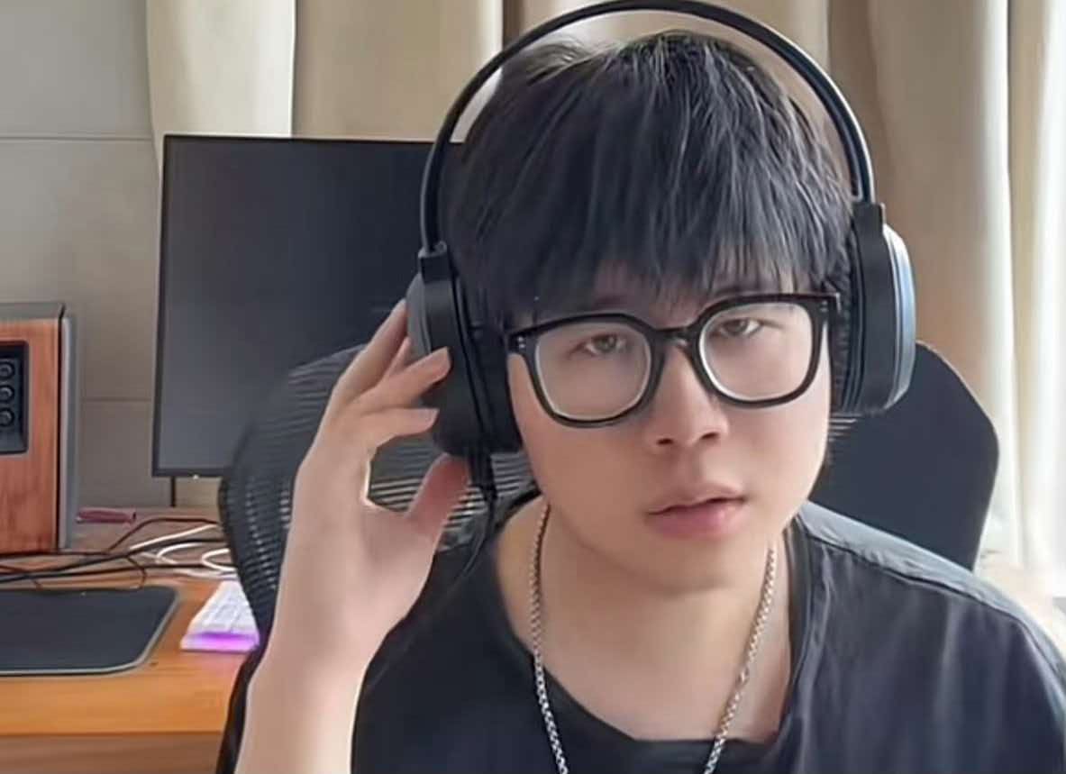 全网两极反转！李心月收恐吓快递硬刚不退，造谣黑历史曝光陷罗生门