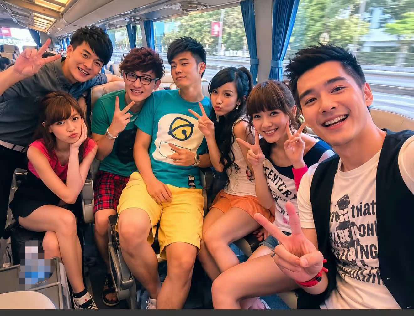 爷青回炸裂！爱情公寓五大主演私下同框聚餐，青春记忆杀疯了