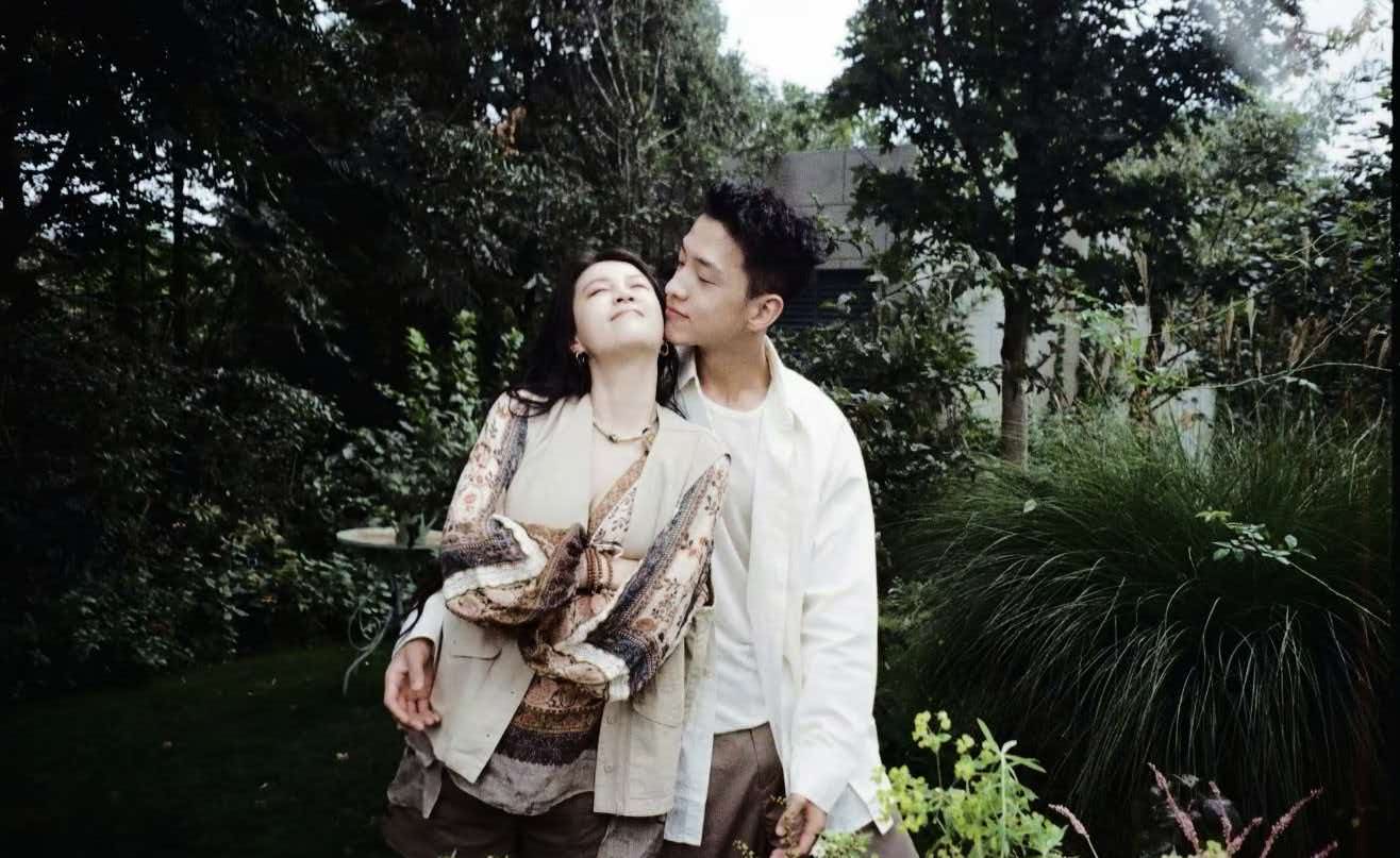 25 岁男友迫切想要步入婚姻，36 岁李嘉格心存迟疑，年龄差之外还有什么